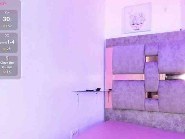 playful-violet webcam