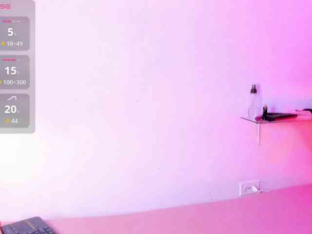 playful-violet webcam