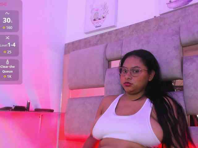 playful-violet webcam