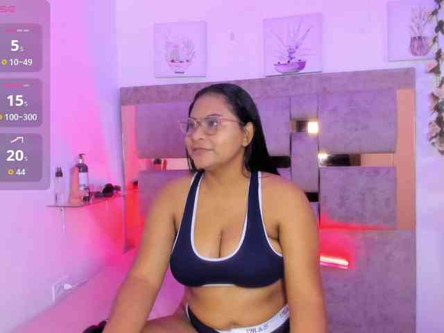 playful-violet webcam