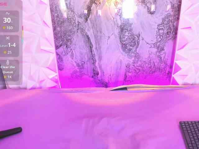 playful-violet webcam