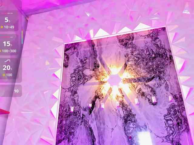 playful-violet webcam