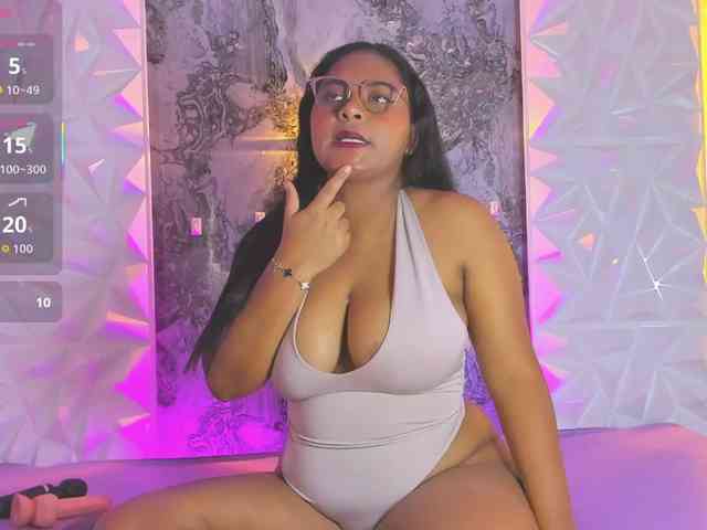 playful-violet webcam