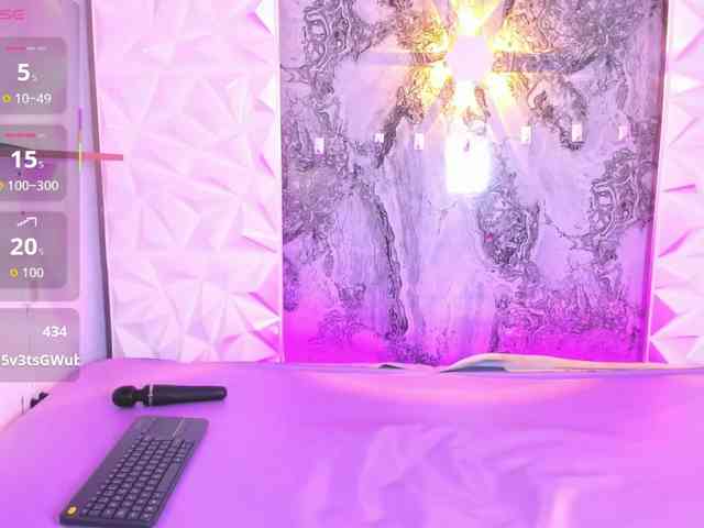 playful-violet webcam