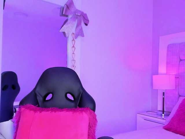 AbbyBeaufort's BongaCams show and profile