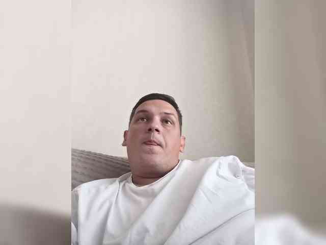 Artemka-3 Live Webcam on BongaCams