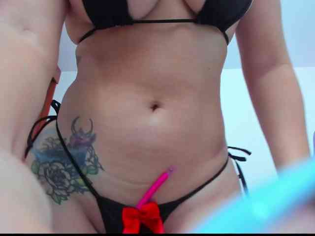 LunaGomez webcam