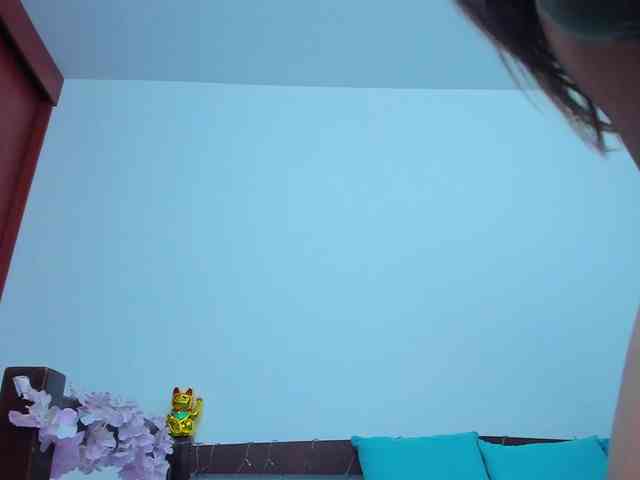 LunaGomez webcam
