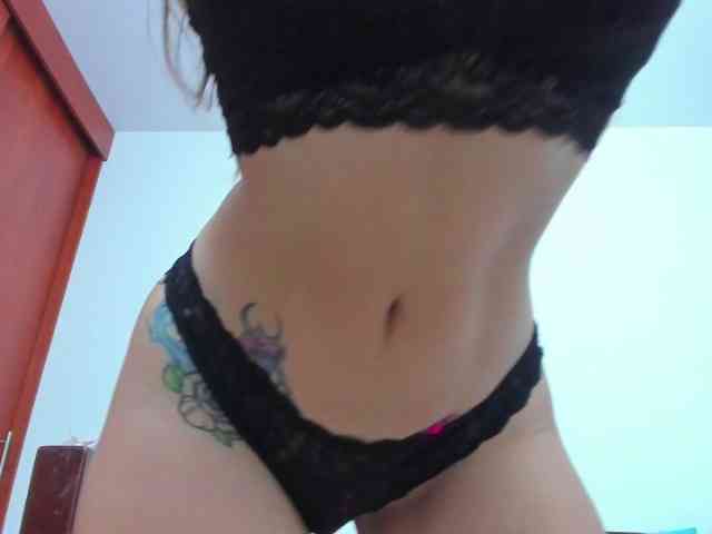 LunaGomez webcam
