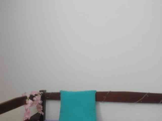 LunaGomez webcam