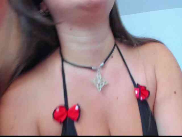 LunaGomez webcam