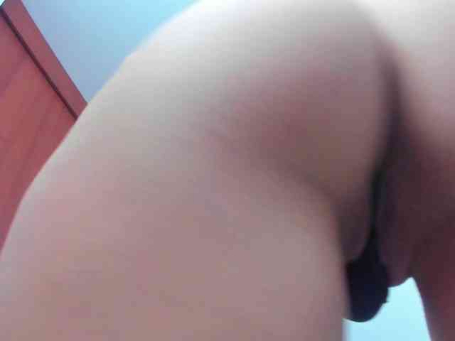 LunaGomez webcam