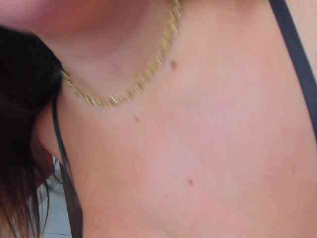 LunaGomez Live Webcam on BongaCams