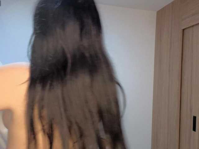 MaloryTay11 live cam on BongaCams