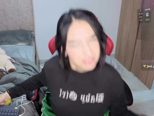 MaloryTay11 live cam on BongaCams