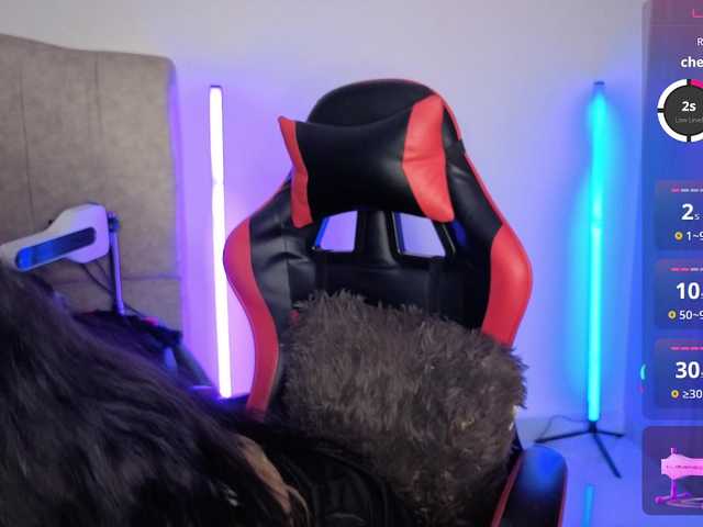 MaloryTay11 live cam on BongaCams