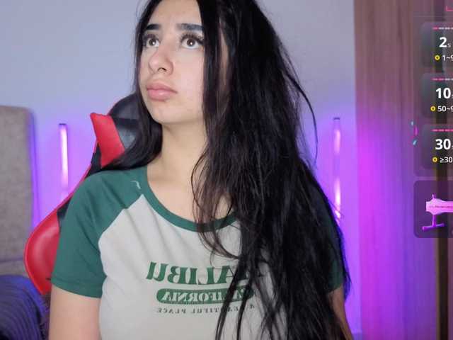 MaloryTay11 live cam