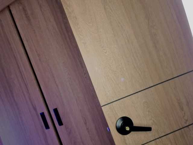 MaloryTay11 live cam on BongaCams