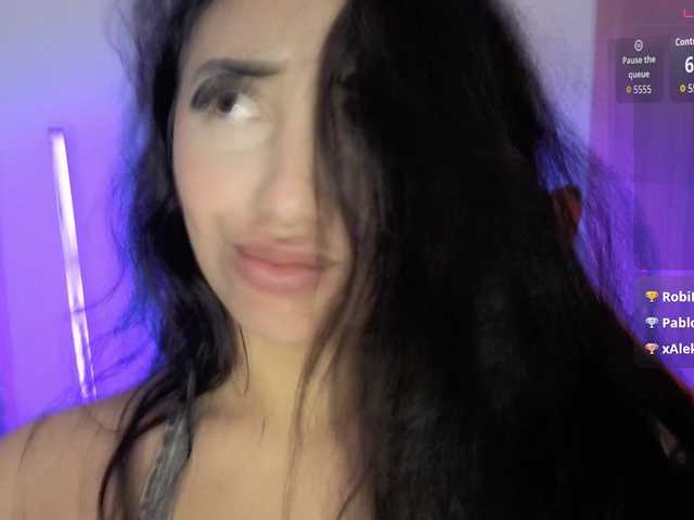 MaloryTay11 live cam on BongaCams