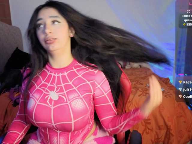 MaloryTay11 — live female cam