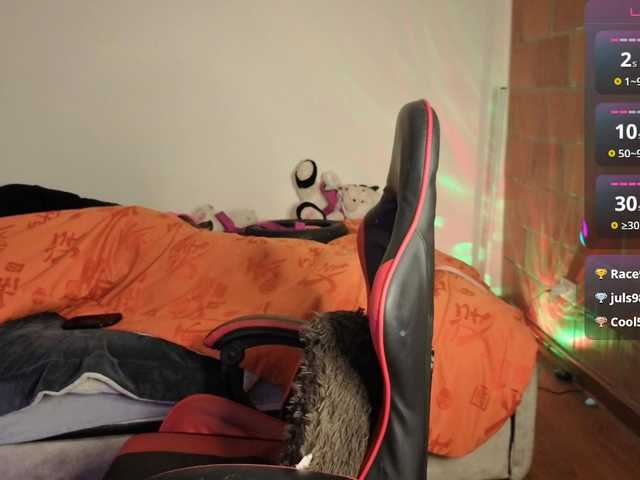 MaloryTay11 live cam on BongaCams