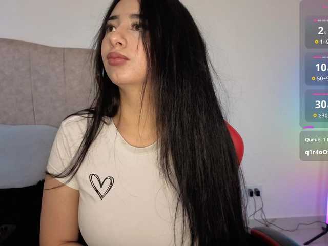 MaloryTay11 live cam on BongaCams