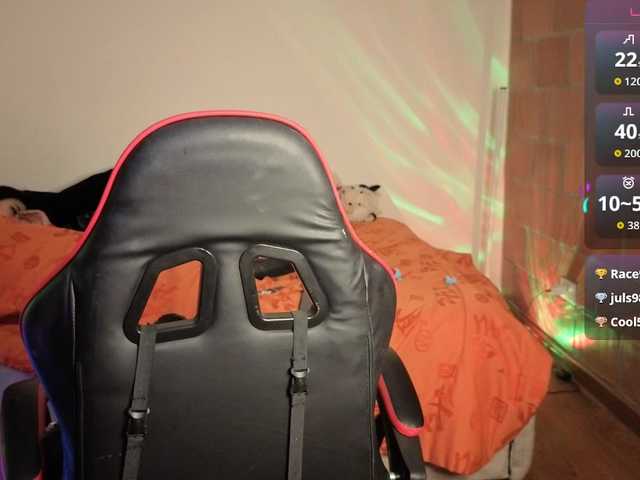 MaloryTay11 — live female cam