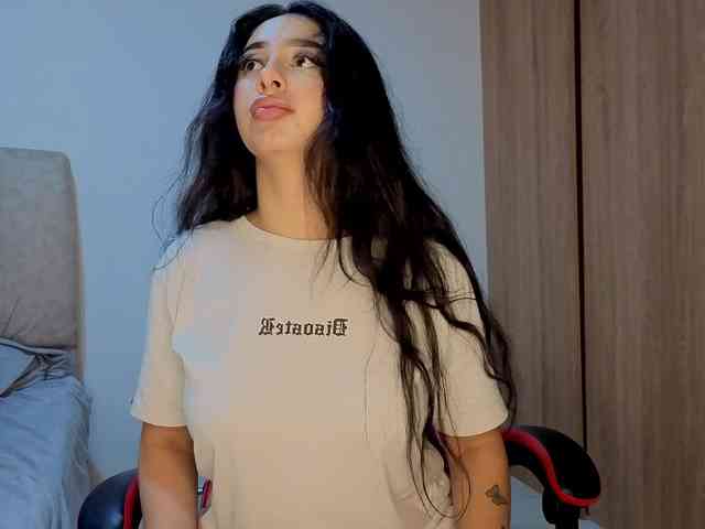 MaloryTay11 webcam