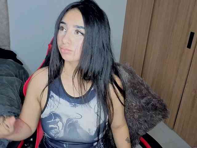 MaloryTay11 webcam
