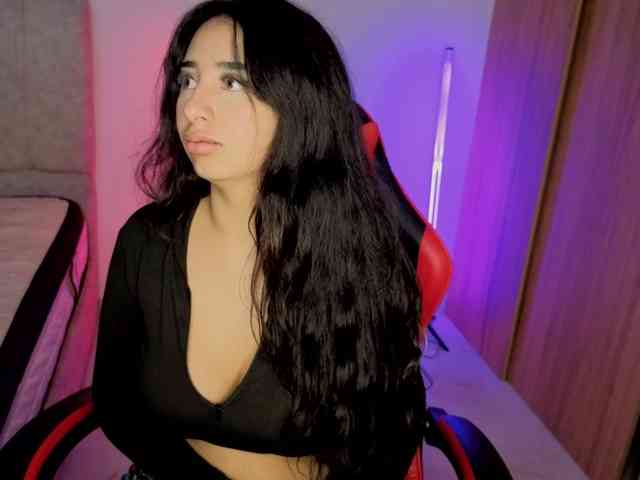 MaloryTay11 webcam