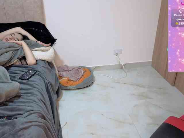 MaloryTay11 webcam