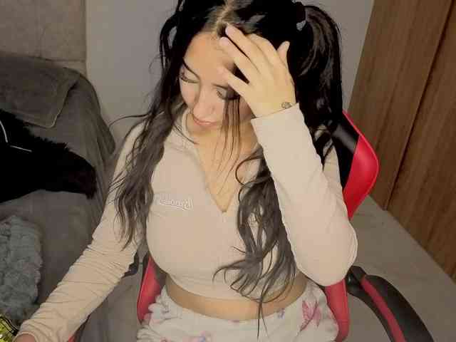 MaloryTay11 webcam