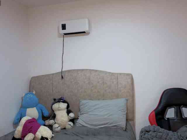 MaloryTay11 webcam