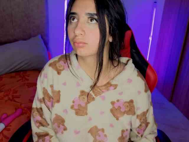 MaloryTay11 webcam