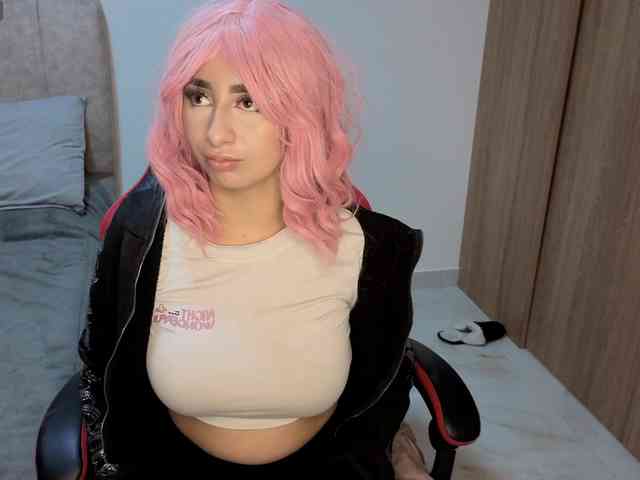 MaloryTay11 webcam
