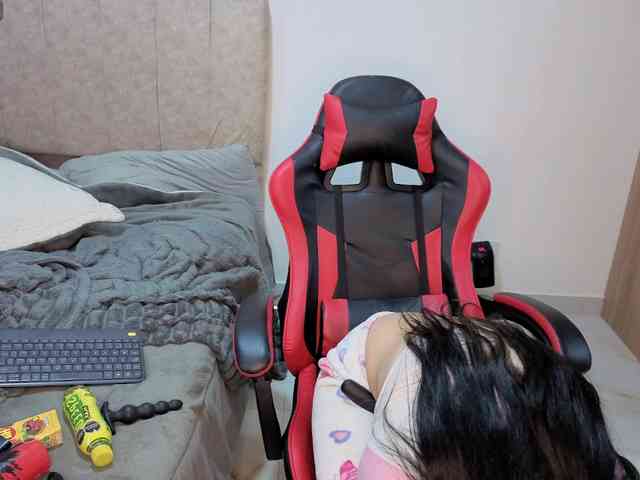 MaloryTay11 webcam