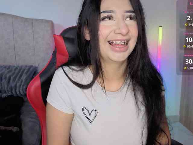Modèle: MaloryTay11