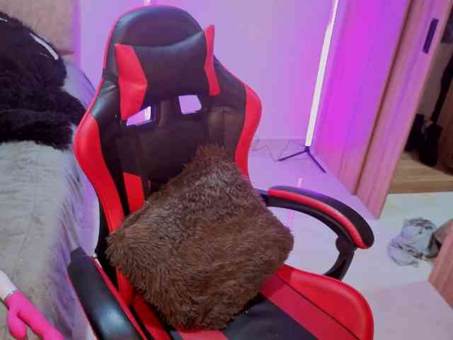 MaloryTay11 webcam