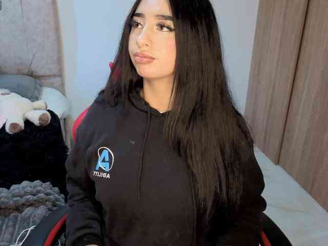 MaloryTay11