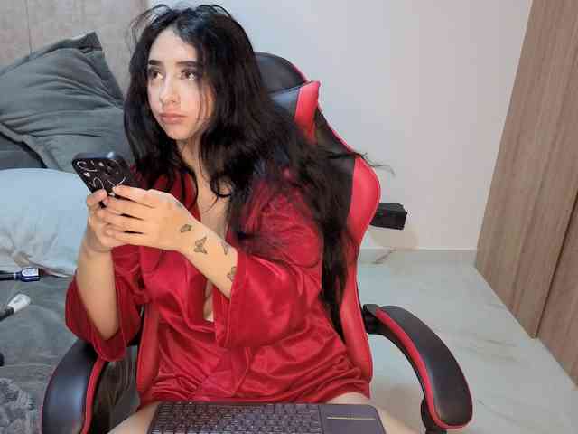 MaloryTay11 webcam