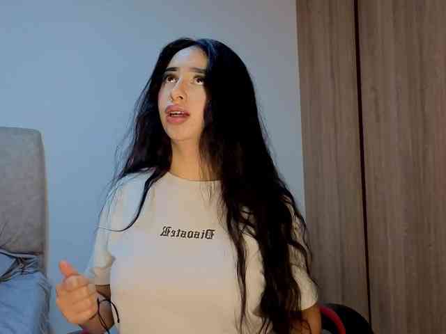 MaloryTay11 webcam