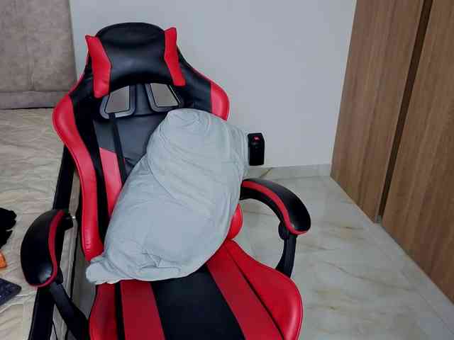 MaloryTay11 webcam