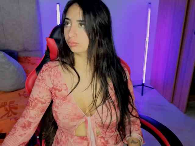 Modèle: MaloryTay11
