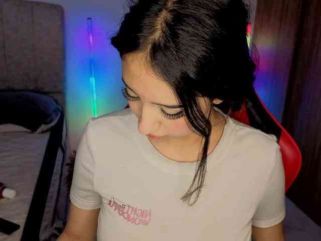 MaloryTay11 webcam
