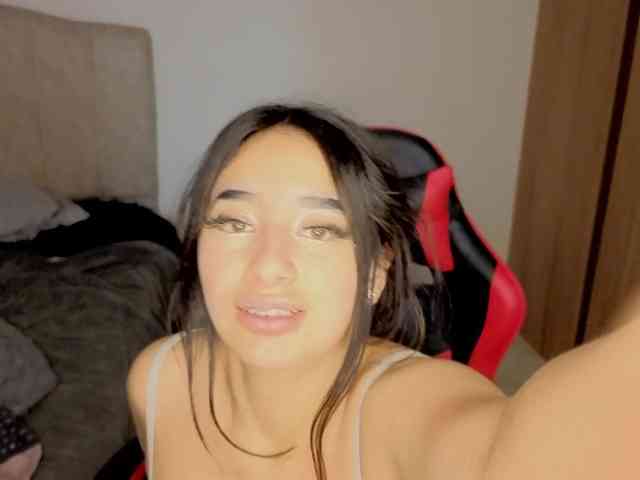 MaloryTay11 webcam