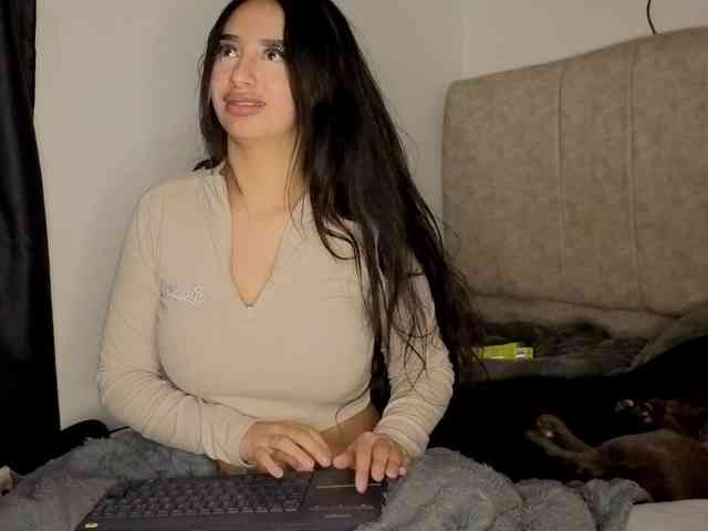 MaloryTay11 webcam