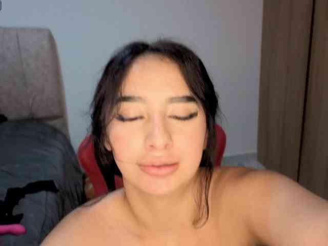 MaloryTay11 webcam