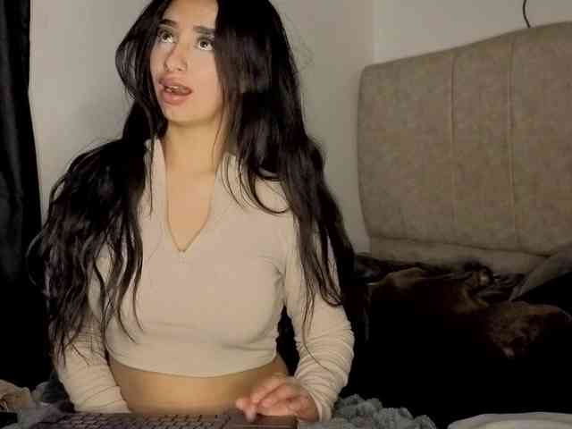 MaloryTay11 webcam