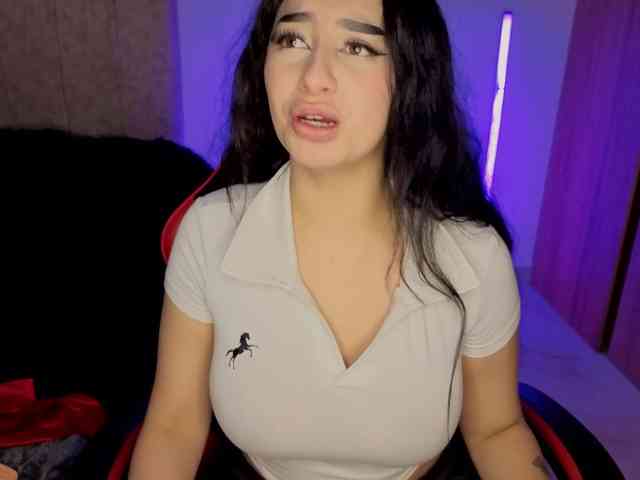 MaloryTay11 webcam
