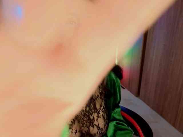 MaloryTay11 webcam